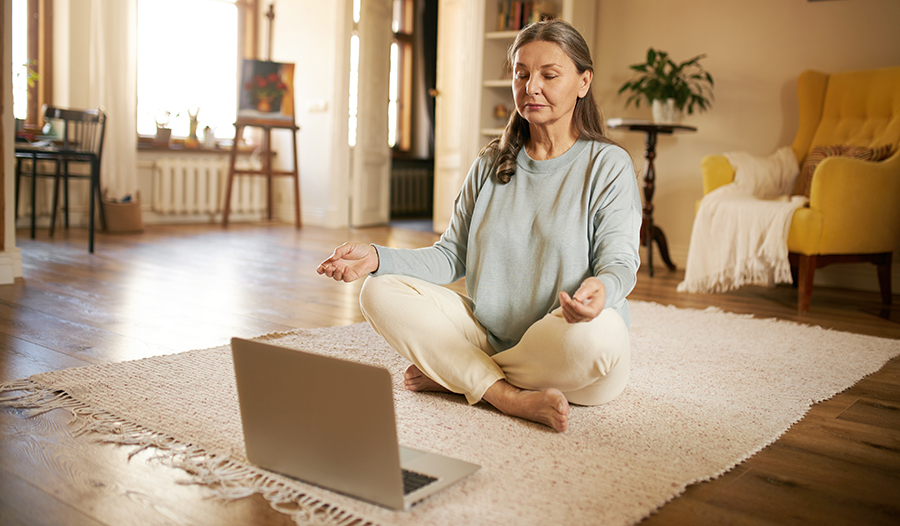 Como o Yoga Pode Ajudar a Combater a Ansiedade: Guia Completo