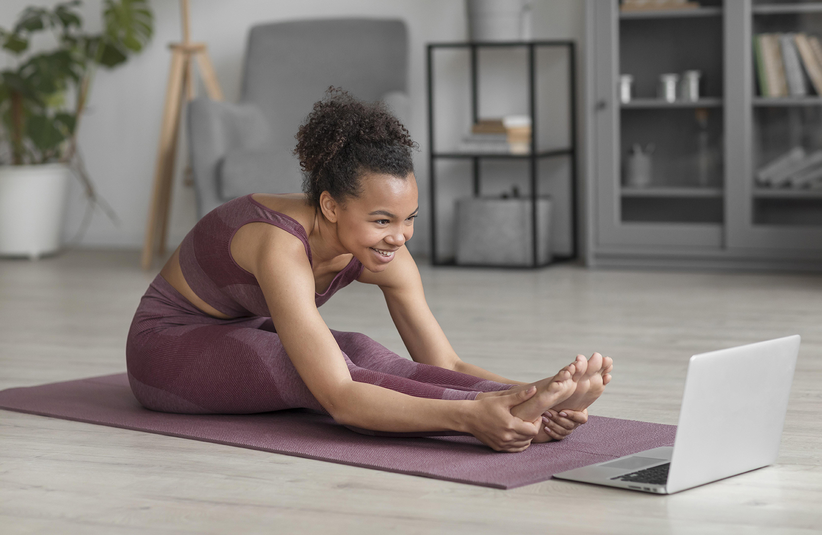 Desvendando os Mistérios- Aulas Online de Yoga Funcionam Mesmo? - 01